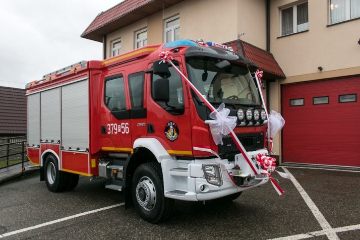 Wóz strażacki dla Dobrosołowa